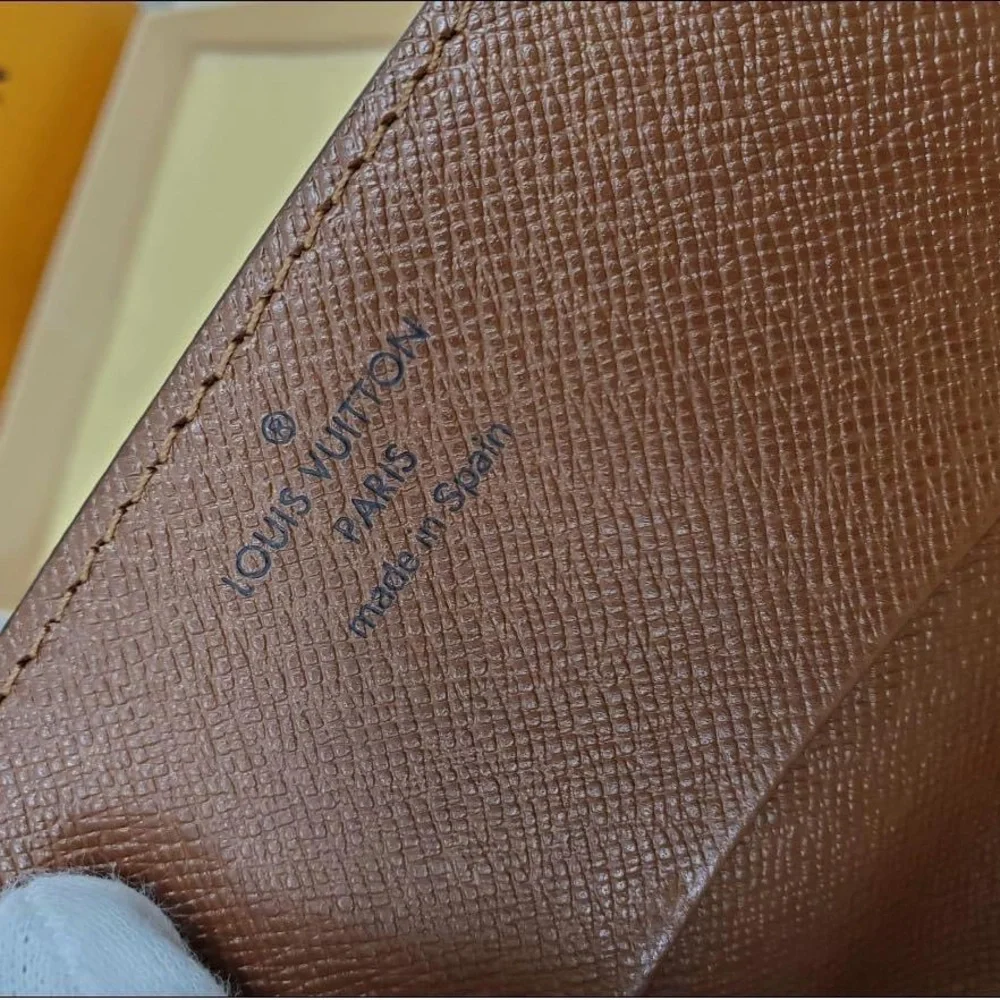 Traded Louis Vuitton Card holder wallet - Picture 3 of 5